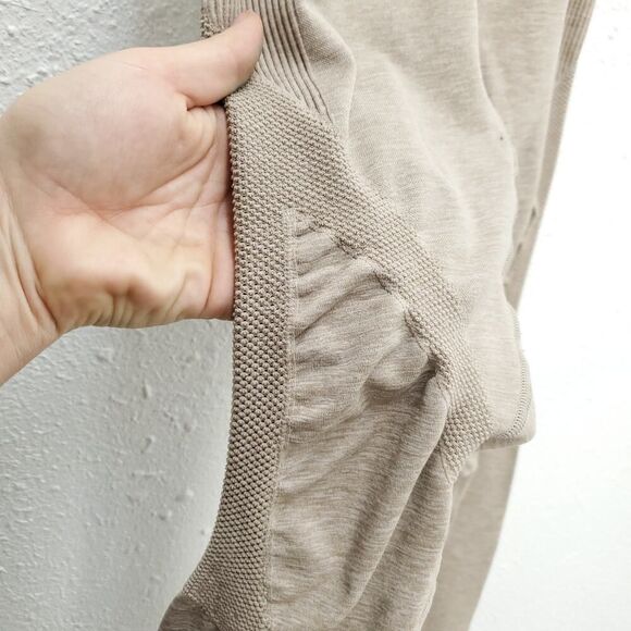 ALPHALETE Tan Sand Amplify Extra Contour High Rise Leggings - Picture 5 of 16